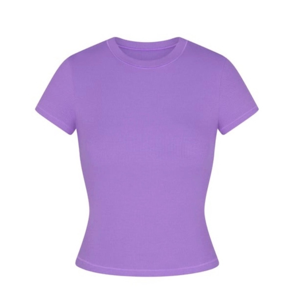 Like new SKIMS Cotton Rib T-shirt in Ultraviolet size XL